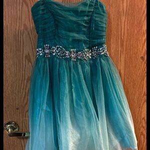 Elegant Teal Dress with Embellished Waist